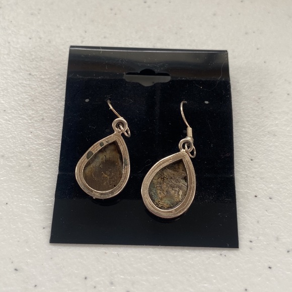 Beautiful Hand Crafted Sterling Silver and Tear Drop Abalone Earrings - Picture 6 of 9